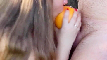 Homemade Fruit Blowjob Amateur BBW Sucks Strange Fruit
