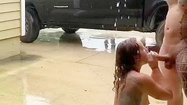 Homemade Blowjob in the Tropics with Cumshot Facials