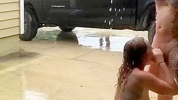 Homemade Blowjob in the Tropics with Cumshot Facials