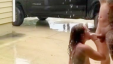 Homemade Blowjob in the Tropics with Cumshot Facials