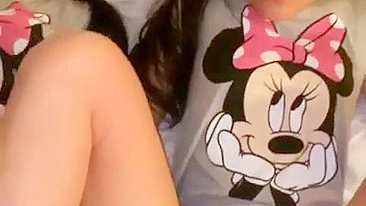 Homemade Threesome with Twins - Amateur Group Sex