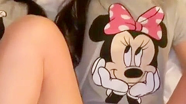 Homemade Threesome with Twins - Amateur Group Sex