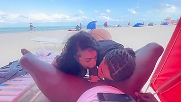Homemade Threesome with BBC Sucked by Two Hotties at Public Beach
