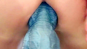 MILF Mom Gapes with Big Dildo in Homemade Anal Sex