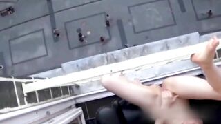 Mad Girl Public Masturbating and Peeing From Balcony On Pedestrians