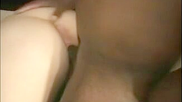 Chubby MILF Swingers' Threesome Cum in Mouth & Pussy Amateur Video