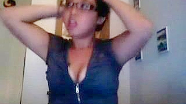Asian Brunette GFs' Homemade Lesbian Threesome on Webcam