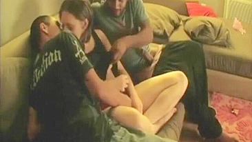 Amateur Swinger Couple Wild Group Sex in Homemade Threesome