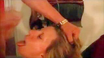 Wild Swinger Wife Gets Double Anal Penetration in Homemade Threesome