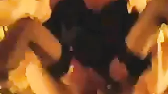 Brunette Threesome Gangbang - Amateur Group Sex Homemade Video