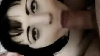 Amateur Emo GF Sucks BJ in Homemade Porn with Cumshot and Gangbang