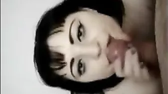 Amateur Emo GF Sucks BJ in Homemade Porn with Cumshot and Gangbang