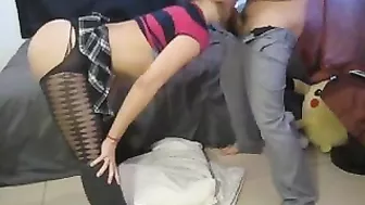 Amateur Teen Swingers' Gangbang Threesome with Two Cocks