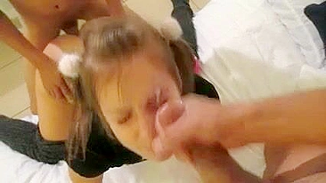 Amateur Teen Swingers' Homemade Threesome with Cum in Mouth and Gangbang