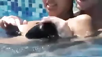 Teen Swinger Vacay Orgy - Bisexual College Gangbang Homemade Lesbian Porn