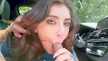 Young woman gives a hot XXX blowjob to the porn partner in his car