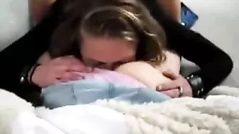 Amateur Lesbians Feed Each other Asses in Homemade Threesome