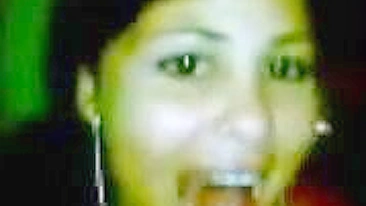 College Teens' First Threesome Blowjob Amateur Homemade Porn