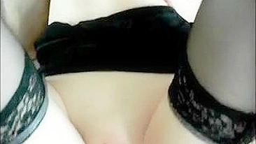 MILF Gets Cum Pussy & Mouth Threesome Swinger Gangbang Amateur