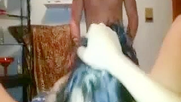 Lesbian Threesome Amateur Gangbang Homemade Porn with Cumming and Moaning