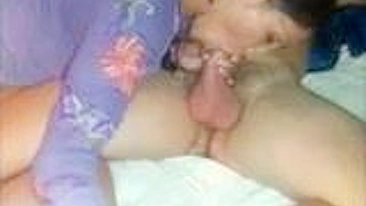 Married MILF Swingers' Homemade Threesome Orgasm
