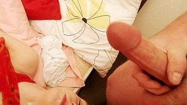 Homemade Threesome Blowjob Cumshot Amateur Porn