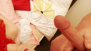 Homemade Threesome Blowjob Cumshot Amateur Porn