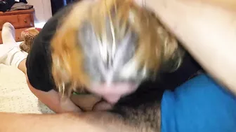 White Girls' Threesome Blowjob Cum Swap