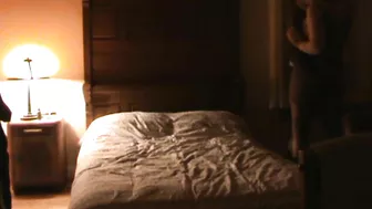 Interracial MILF Gets Gangbanged by Big Black Cocks in Homemade Threesome