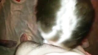 Married MILF Swinger Gets Group Suck & Cumshot in Homemade Porn