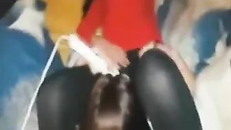 Amateur Lesbians Lick Pussy in Homemade Threesome