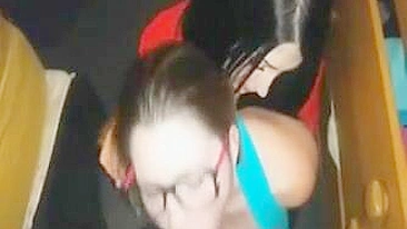 Amateur Lesbians Lick Pussy in Homemade Threesome