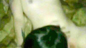 Lesbian Threesome Porn Video - Amateur Group Sex with Pussy Licking and Swingers