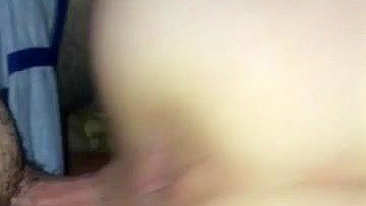 Married MILF Lends Hand in Amateur Threesome
