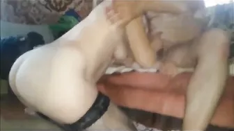 Wife Wild Threesome with Two Men in Homemade Porn