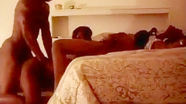 Amateur Bisexual Black Threesome Eats Pussy in Homemade Group Sex