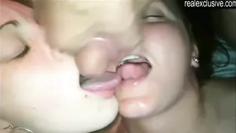 Homemade Threesome Party with Cum Swap and Fellatio