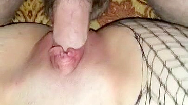 Brunette MILF in Amateur Threesome with Two Cocks & Three Cumshots