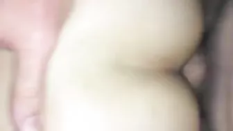 Amateur Bisexual Threesome with Cum Eating and Facials