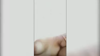 Amateur Brunette Swinger Gangs with Two Cocks in Homemade Threesome Amateur Brunette Swinger Gangs with Two Cocks in Homemade Threesome