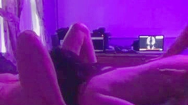 Amateur Lesbian Threesome with Oral Sex and Moaning