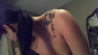 Homemade Threesome with Eye Contact and Amateur Gangbang