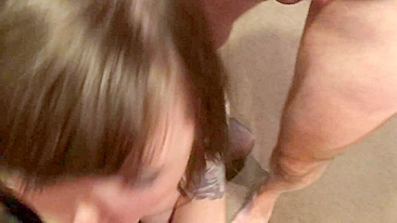 Amateur Homemade Threesome with Wife Double Blowjob