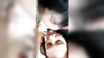 Bisexual Babes' Threesome Amateur Homemade Porn