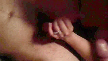 MILF Sharing Her Cum-Filled Mouth on Christmas with Real Cuckold Hubby Hot Homemade Porno