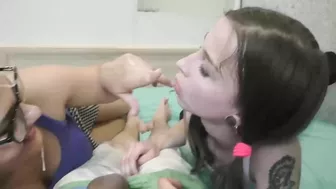 Amateur Threesome Head - Messy Double Facial Cumswap with Blowjobs and FFM Group Facials