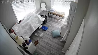 Hidden Cam - caught wife masturbating, fucking herself with a hairbrush