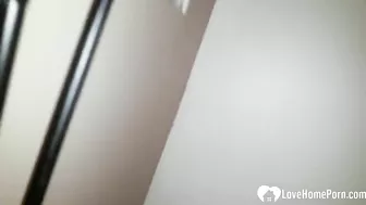 Amateur Threesome Blowjob with Cumshot and FFM Group Action