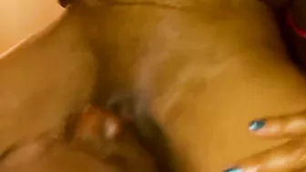 Amateur Black Threesome Smoking Blunts & Eating Pussy - FFM Group Sex