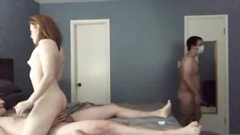 Amateur Wife Wild Group Sex with Two Cocks in Homemade Threesome